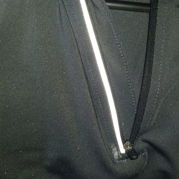 Suhweeeet bcg quarter zip! - Picture 3 of 5
